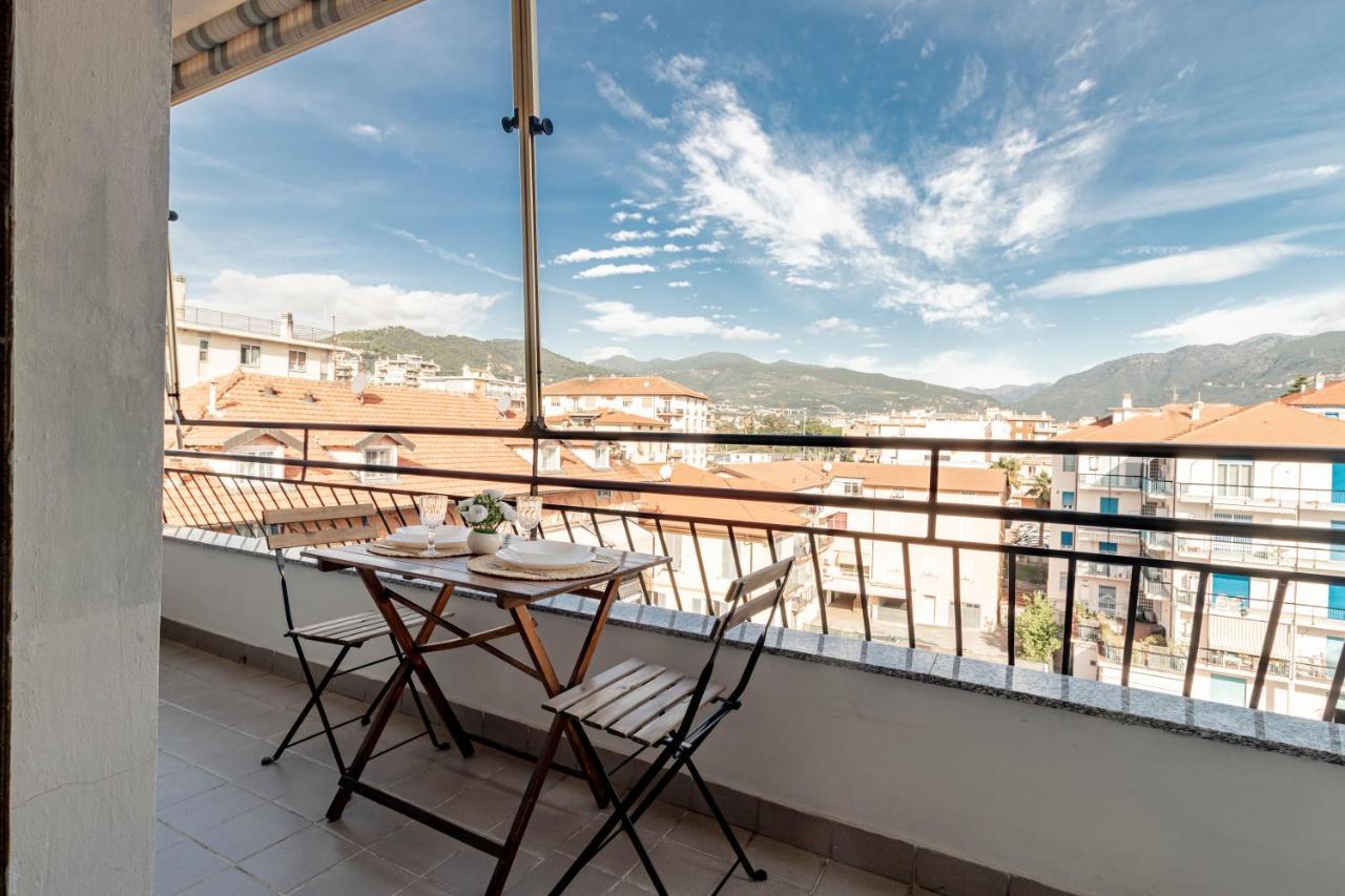 Appartement H11 Mira House Mare - Centro à Arma di Taggia Extérieur photo